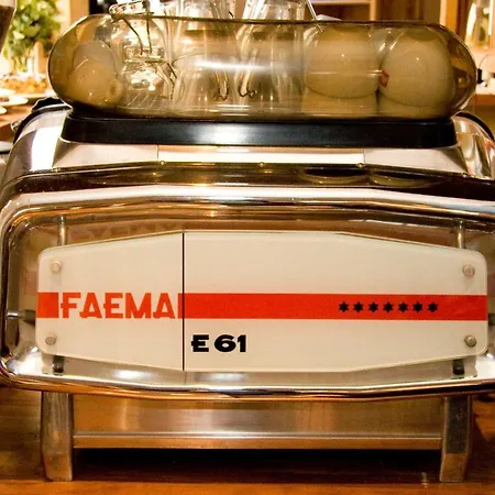 Number 10 Station touristique